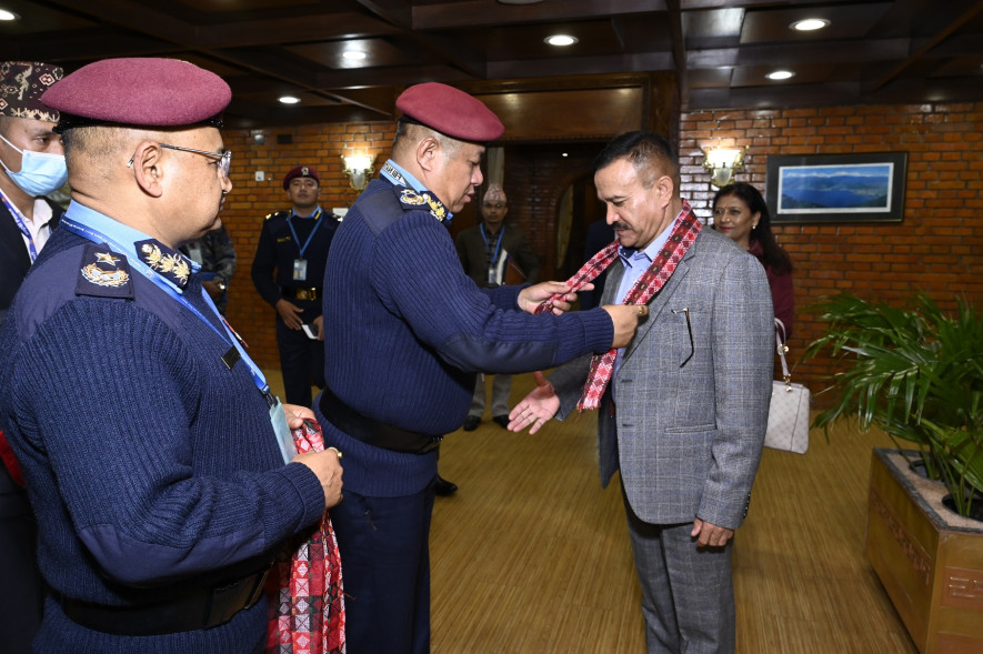 प्रहरी महानिरीक्षक कुँवर अष्ट्रिया प्रस्थान 